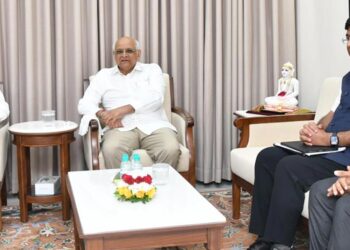 Chhattisgarh and Gujarat Forge Industrial Tie‑Ups to Boost Growth