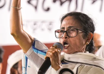 Mamata Banerjee Explodes at BJP: “I Will Shake Up India” Over Controversial Voter List Drive