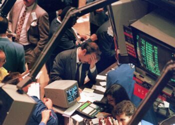 Stock Markets Slide Sharply as Sensex and Nifty Extend Losing Streak
