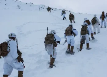 Indian Army Conducts Winter Preparedness Drills in High-Altitude Areas