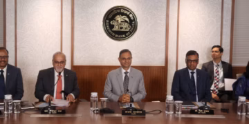 RBI Maintains Cautious Stance on Interest Rates Amid Inflation Risks