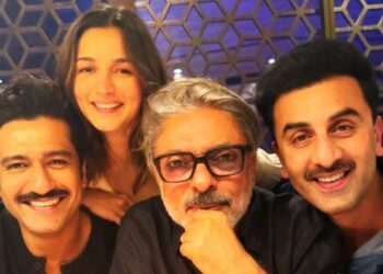 Sanjay Leela Bhansali Plans Two Lavish Dance Songs for Love and War With Ranbir Kapoor, Alia Bhatt and Vicky Kaushal