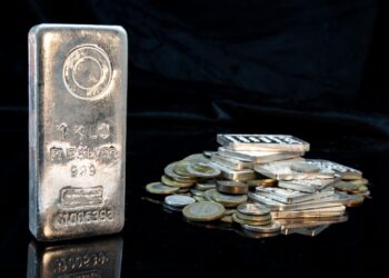 Silver Prices Plunge Sharply Across India
