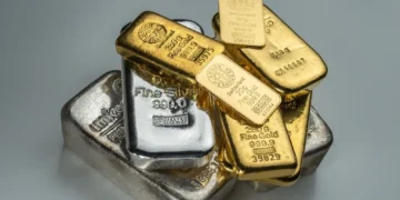 Gold and Silver Prices Witness Sharp Movements, Stirring Commodity Markets and Investor Sentiment