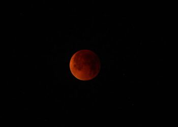 Blood Moon to glow evening skies—when and where to watch the total lunar eclipse in India